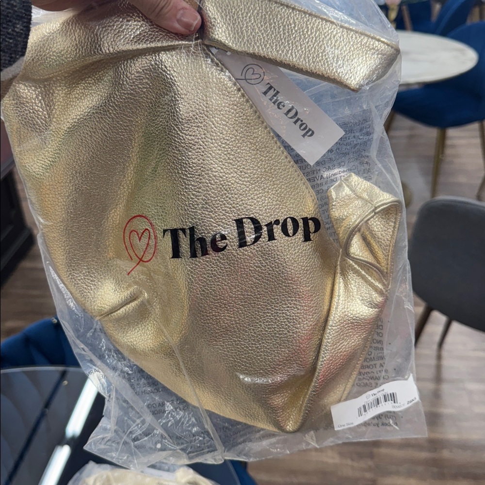 NWT • The Drop • Women's Avalon Small Tote Bag • One Size • Gold • 😍🔥😍🔥 - Picture 6 of 7